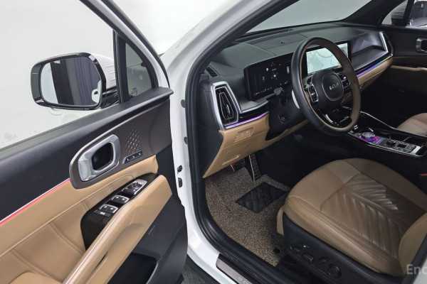 2023 Kia Sorento с пробегом 49 818 км