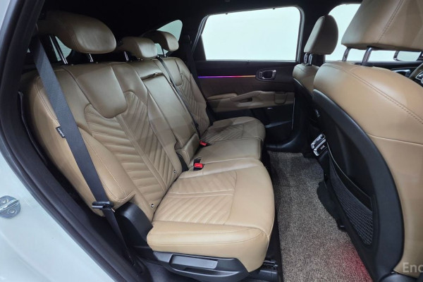 2023 Kia Sorento с пробегом 49 818 км