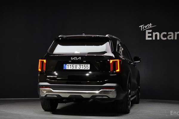 2024 Kia Sorento с пробегом 27 769 км
