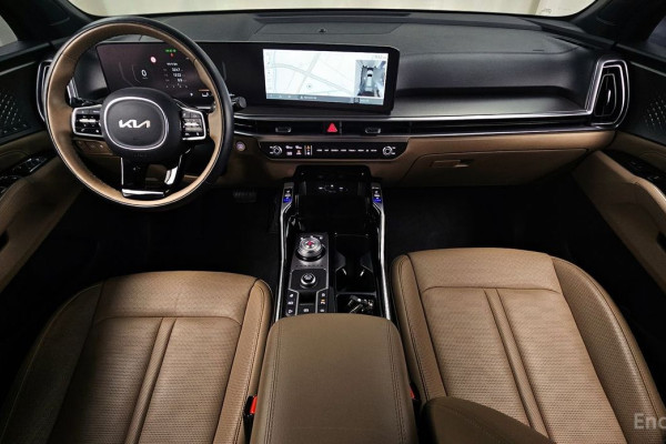 2024 Kia Sorento с пробегом 27 769 км