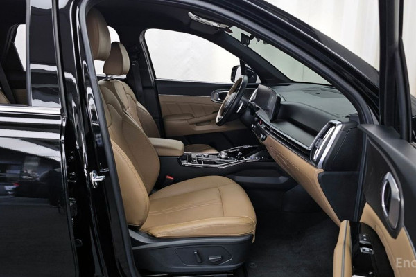 2024 Kia Sorento с пробегом 27 769 км