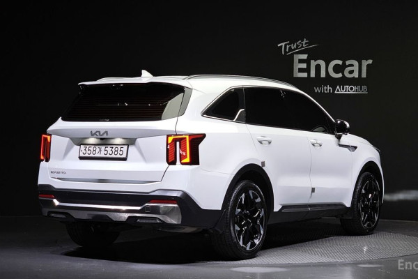 2024 Kia Sorento с пробегом 49 027 км