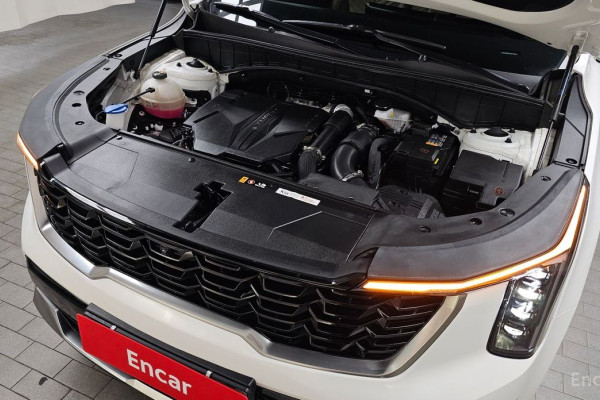 2024 Kia Sorento с пробегом 49 027 км