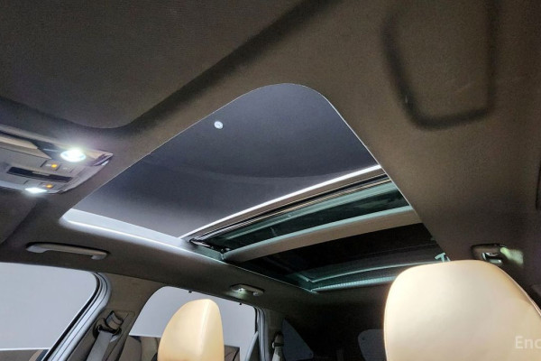 2025 Kia Sorento с пробегом 18 973 км