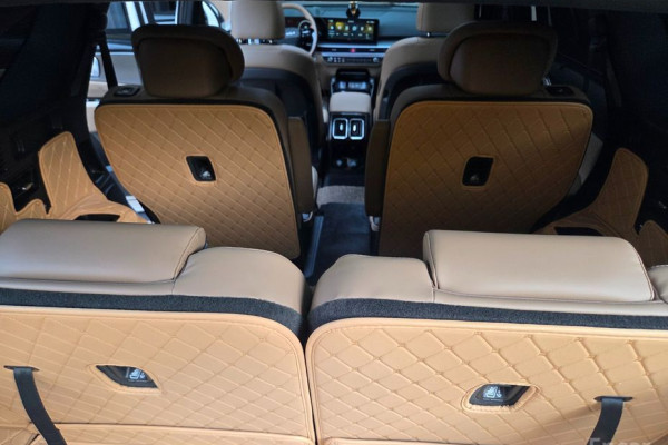 2025 Kia Sorento с пробегом 3 000 км