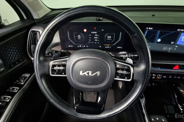 2023 Kia Sorento с пробегом 58 584 км