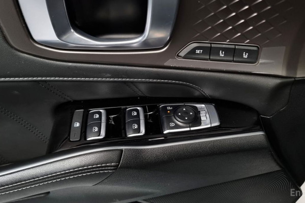 2023 Kia Sorento с пробегом 58 584 км