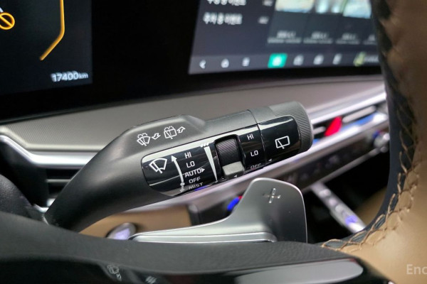 2024 Kia Sorento с пробегом 17 400 км