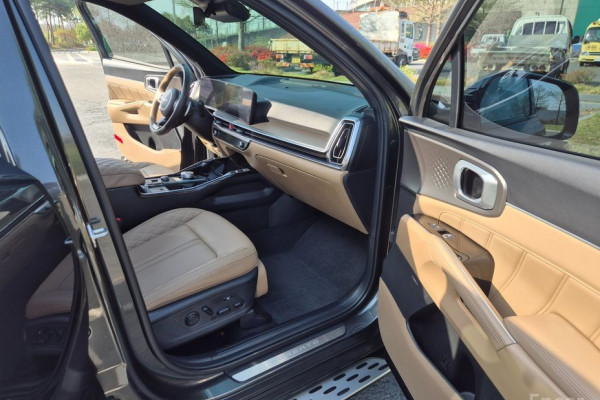 2024 Kia Sorento с пробегом 20 896 км