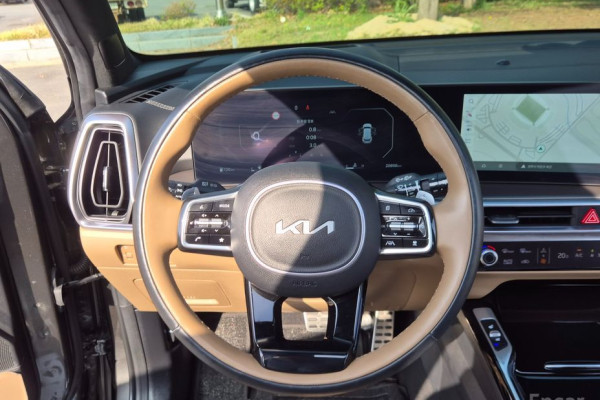 2024 Kia Sorento с пробегом 20 896 км