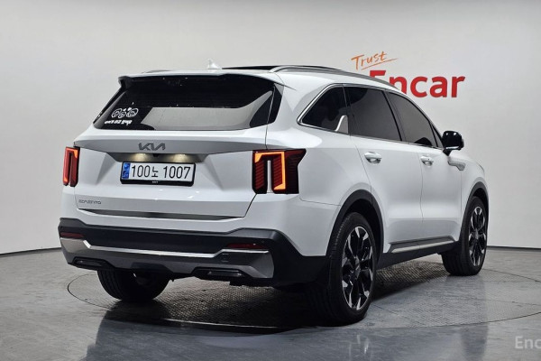 2024 Kia Sorento с пробегом 31 785 км