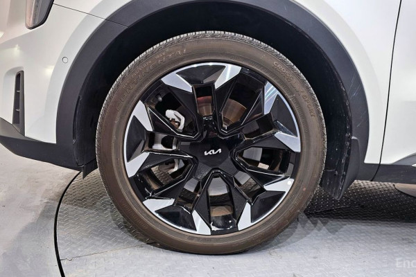 2024 Kia Sorento с пробегом 31 785 км