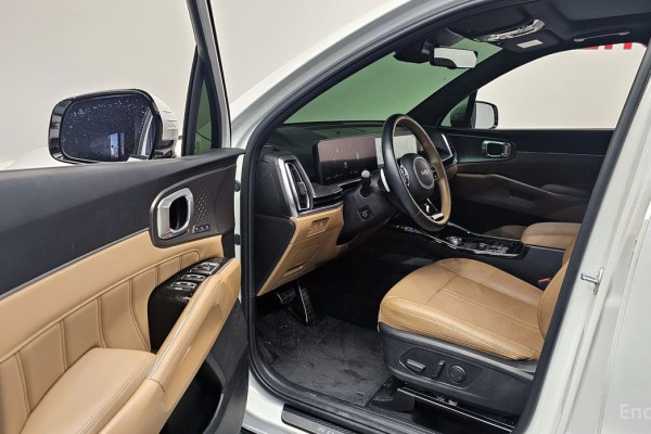 2024 Kia Sorento с пробегом 31 785 км
