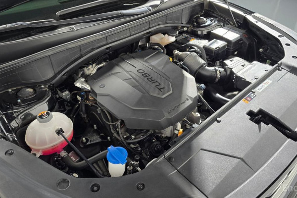 2023 Kia Sorento с пробегом 18 686 км