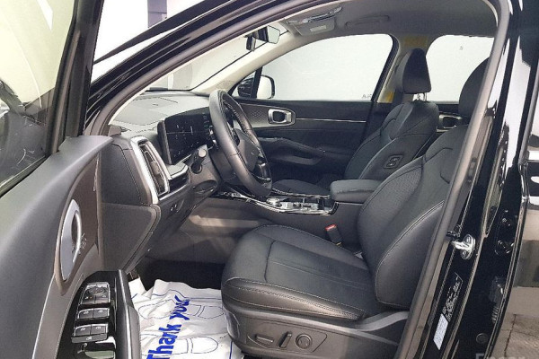 2025 Kia Sorento с пробегом 3 000 км