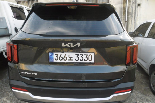 2026 Kia Sorento с пробегом 476 км