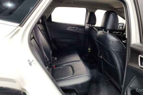 2022 Kia Sportage с пробегом 32 757 км