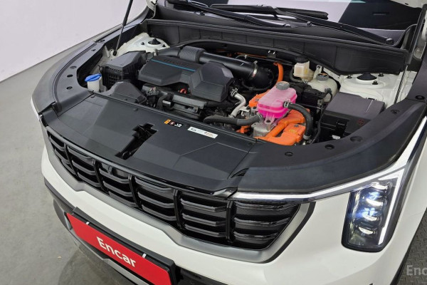 2024 Kia Sorento с пробегом 14 172 км