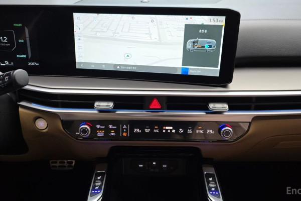 2023 Kia Sorento с пробегом 21 277 км