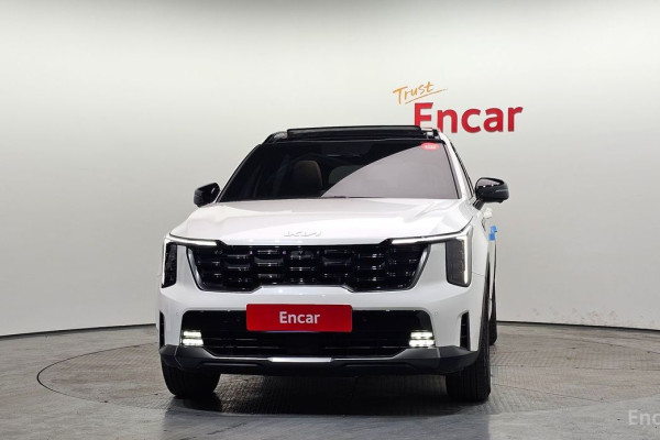 2024 Kia Sorento с пробегом 22 017 км