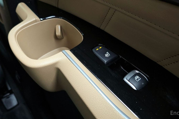 2024 Kia Sorento с пробегом 22 017 км