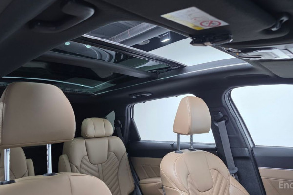 2024 Kia Sorento с пробегом 22 176 км