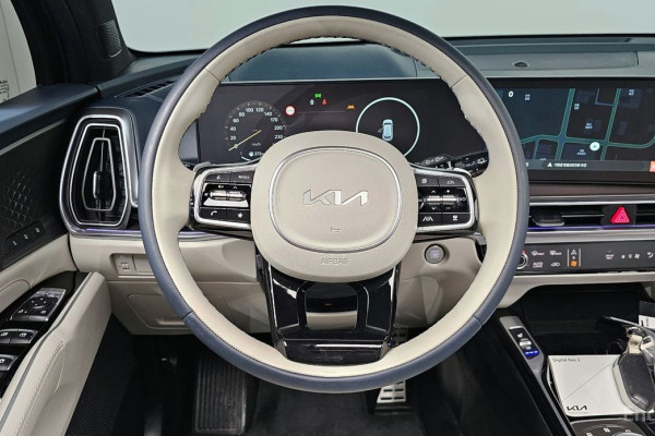 2025 Kia Sorento с пробегом 26 863 км