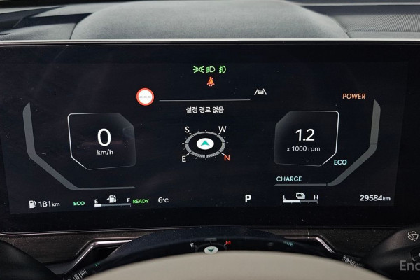 2024 Kia Sorento с пробегом 29 584 км