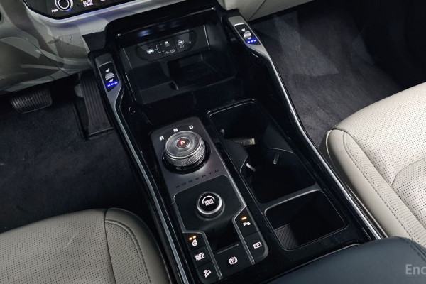 2024 Kia Sorento с пробегом 29 584 км