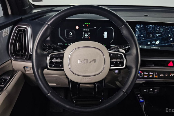 2024 Kia Sorento с пробегом 29 584 км