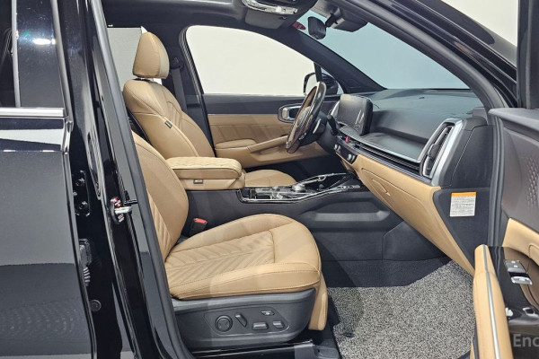 2024 Kia Sorento с пробегом 26 534 км