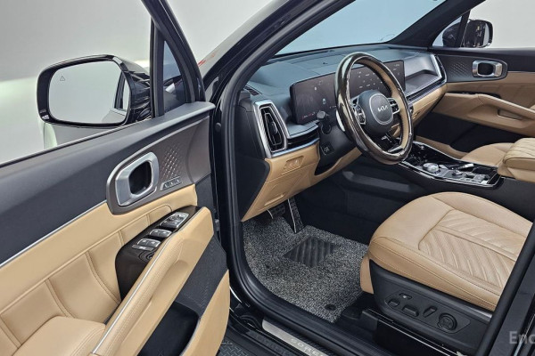 2024 Kia Sorento с пробегом 26 534 км