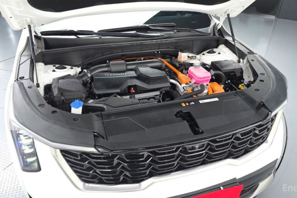 2024 Kia Sorento с пробегом 28 765 км