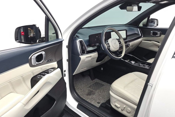 2024 Kia Sorento с пробегом 28 765 км