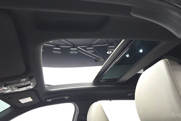 2024 Kia Sorento с пробегом 28 765 км