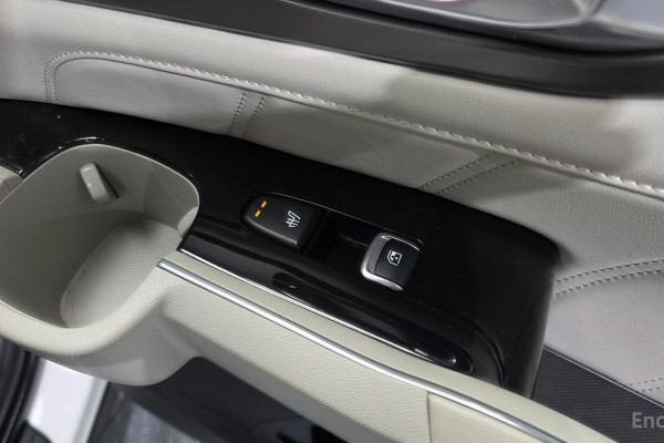 2024 Kia Sorento с пробегом 28 765 км