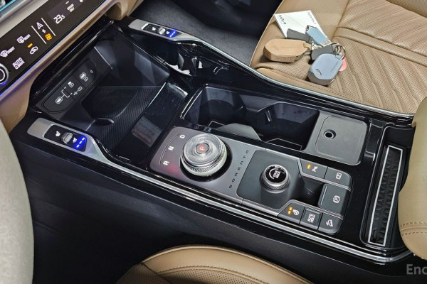 2023 Kia Sorento с пробегом 20 187 км