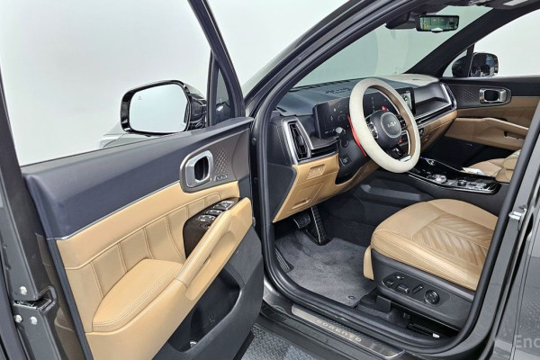 2023 Kia Sorento с пробегом 20 187 км