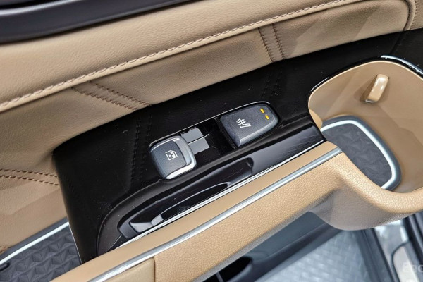 2023 Kia Sorento с пробегом 20 187 км