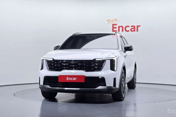 2025 Kia Sorento с пробегом 16 356 км