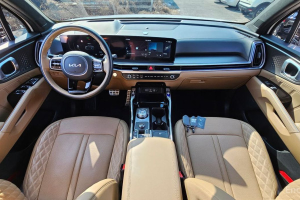 2024 Kia Sorento с пробегом 20 401 км