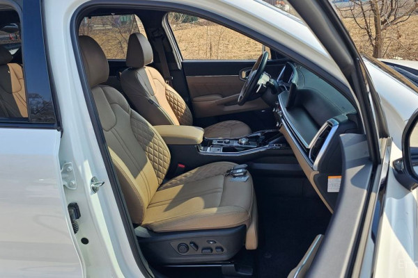 2024 Kia Sorento с пробегом 20 401 км