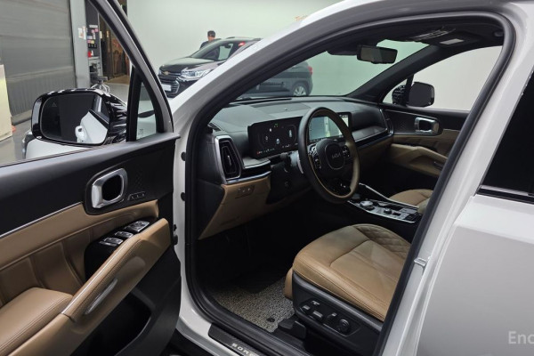 2024 Kia Sorento с пробегом 26 392 км