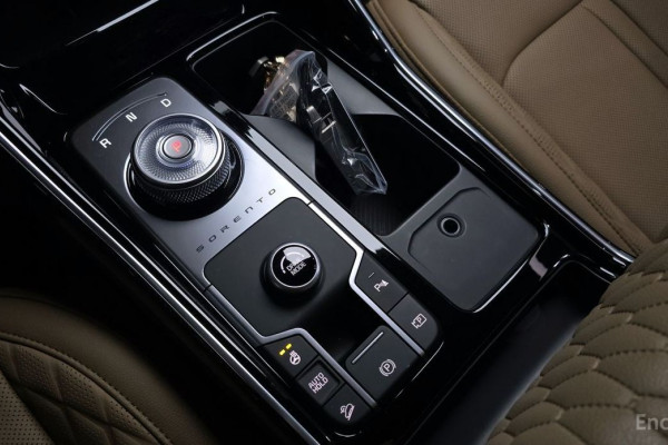 2024 Kia Sorento с пробегом 25 970 км