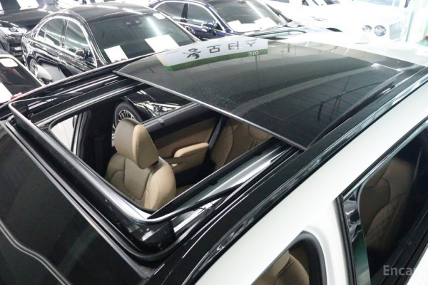 2024 Kia Sorento с пробегом 15 726 км