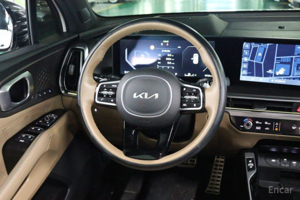 2024 Kia Sorento с пробегом 15 726 км