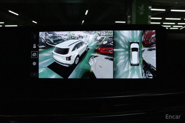 2024 Kia Sorento с пробегом 15 726 км