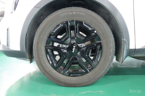 2024 Kia Sorento с пробегом 15 726 км