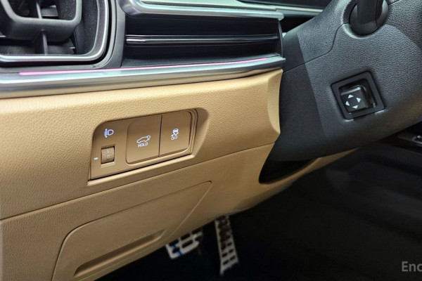 2025 Kia Sorento с пробегом 22 959 км