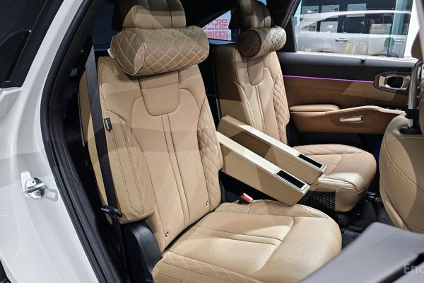 2025 Kia Sorento с пробегом 16 104 км